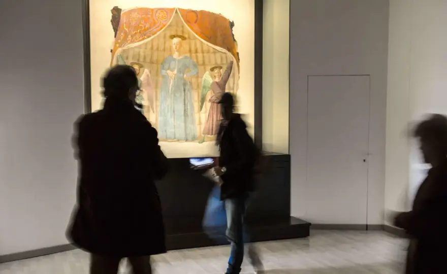 Madonna del Parto di Piero della Francesca a Monterchi