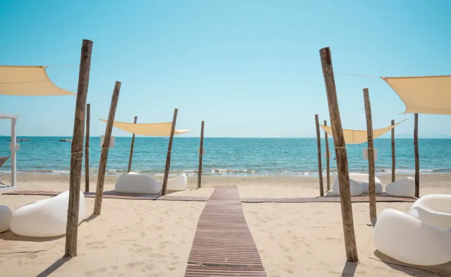 Follonica mare - Guida completa a spiagge e isole