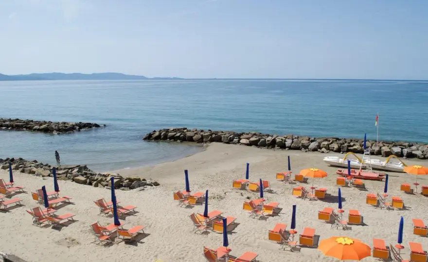 Pratoranieri Follonica - La guida completa alla spiaggia