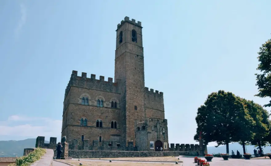 Borgo alla Collina, cosa vedere nel borgo del Casentino