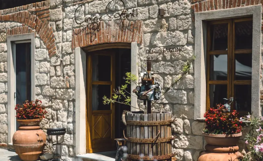 Cinque Quinti a Cella Monte - vini, infernot e degustazioni